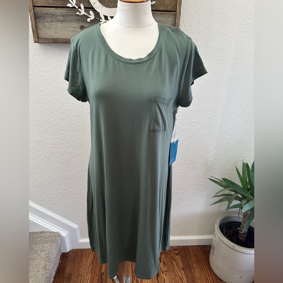 Market & Spruce Dresses & Skirts - Stitch Fix Market & Spruce Alison Olive Green Pocket stretch knit T-Shirt Dress